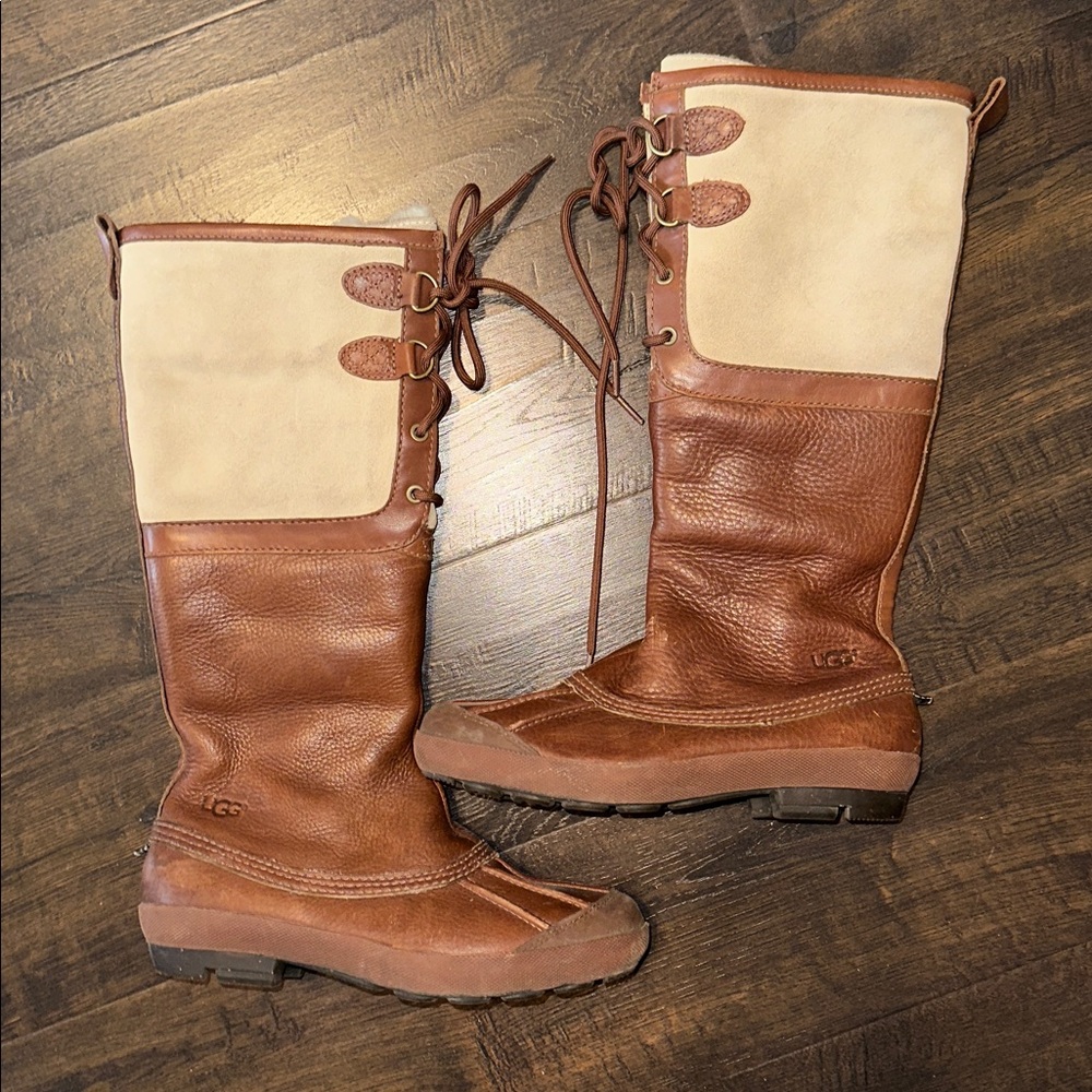 UGG Tan and Cream Leather Lined Winter Boots